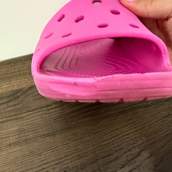 CROCS Bright Pink Slide Sandals - Picture 6 of 6